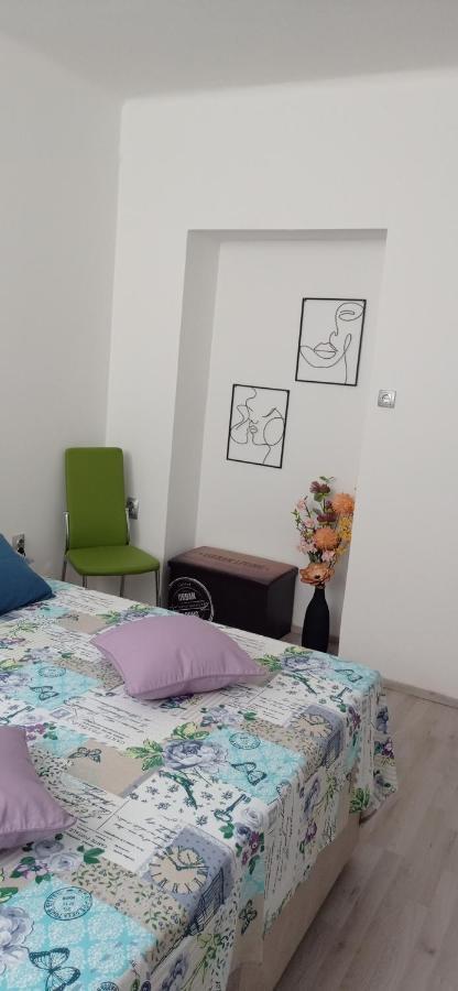 Apartman Elza Apartment Split Bagian luar foto